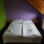 Satovske Lipy Guest house