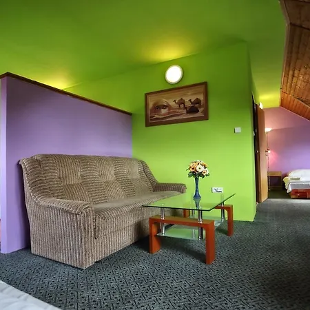 šatovské Lípy