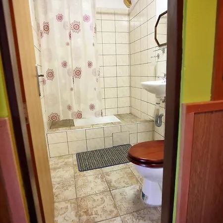 Satovske Lipy Pensionat 2*