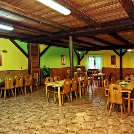 Pensionat Satovske Lipy