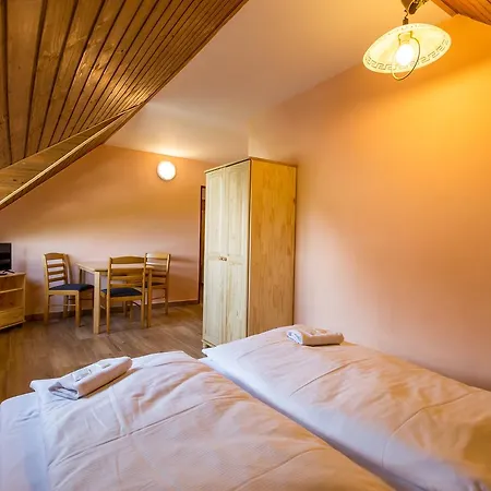 šatovské Lípy Šatov