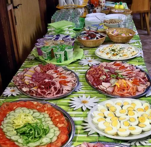 Satovske Lipy 2* Šatov