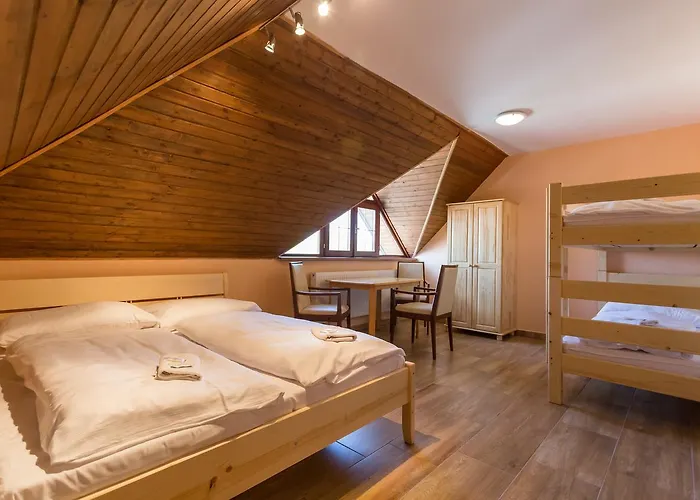Satovske Lipy 2* Šatov